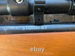 Fusil à plomb Crosman Storm XT 177 Cal 1200FPS avec lunette Gamo 22 tire FORT.
