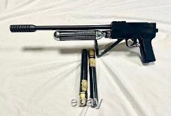 Fusil à plombs CO2 calibre 4,5 mm XS-QB1 style AK-47 avec crosse pliante