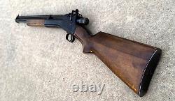 Fusil à plombs de calibre .22 Crosman 101 à pompe pneumatique précoce.