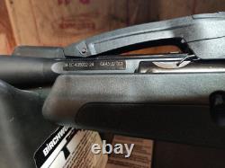 GAMO Swarm Whisper 10x. 177 Calibre Carabine à air à canon cassant avec lunette et plombs (B50)