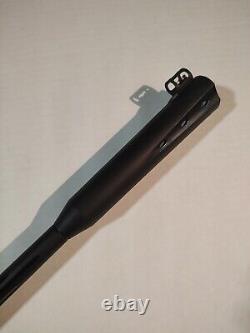 Gamo Shadow Whisper. Carabine à air comprimé à canon basculant de calibre .177 avec lunette testée et fonctionnelle.