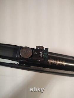 Gamo Shadow Whisper. Carabine à air comprimé à canon basculant de calibre .177 avec lunette testée et fonctionnelle.