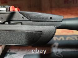Gamo Swarm Fusion 10X Gen3I. Carabine à air calibre .177 1300 FPS Lunette 3-9x40 (B42)