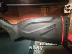 Gamo Swarm Whisper. Carabine à air multishot calibre .177 avec lunette et chargeur (R1)