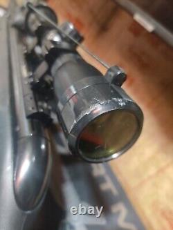 Gamo Swarm Whisper. Carabine à air multishot calibre .177 avec lunette et chargeur (R1)