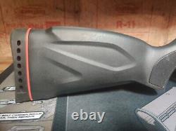 Gamo Swarm Whisper. Carabine à air multishot calibre .177 avec lunette et chargeur (R1)
