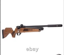 Hatsan Flash Wood QE. Carabine à air PCP de 25 Cal avec un lot de 150 plombs et cibles