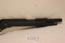 Hatsan Invader Auto. Carabine à air comprimé PCP semi-automatique calibre .25 B1