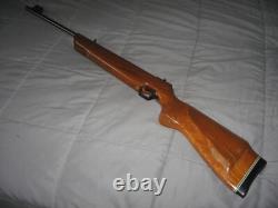 Mendoza. Carabine à plomb de calibre 4,5 mm modèle RM377 à canon basculant en excellent état