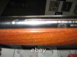 Mendoza. Carabine à plomb de calibre 4,5 mm modèle RM377 à canon basculant en excellent état