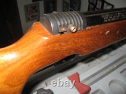 Mendoza. Carabine à plomb de calibre 4,5 mm modèle RM377 à canon basculant en excellent état