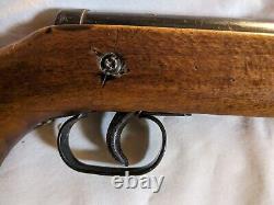 Modèle de carabine à plombs Vintage Gecado Hy Score Model 805 - Diana Model 16.177 en bon état