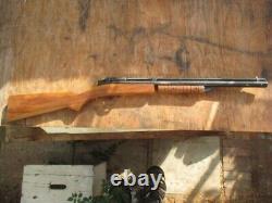 Modèle exceptionnel de fusil à air comprimé BENJAMIN FRANKLIN Calibre 312.22