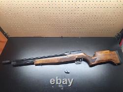 Rare Benjamin Cayden. Carabine à air PCP de calibre 25 n'a jamais été produite.
