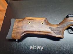 Rare Benjamin Cayden. Carabine à air PCP de calibre 25 n'a jamais été produite.