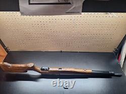 Rare Benjamin Cayden. Carabine à air PCP de calibre 25 n'a jamais été produite.
