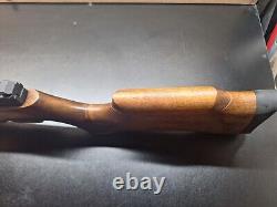 Rare Benjamin Cayden. Carabine à air PCP de calibre 25 n'a jamais été produite.
