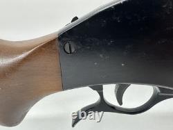 Smith et Wesson 77A. Carabine à air calibre .22