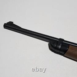 Superbe fusil à air comprimé Crosman Model 2200 Magnum de calibre .22 vintage.