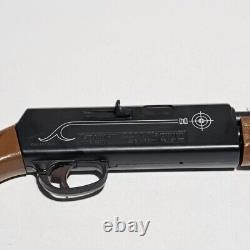 Superbe fusil à air comprimé Crosman Model 2200 Magnum de calibre .22 vintage.