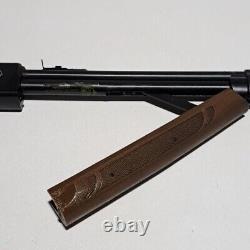 Superbe fusil à air comprimé Crosman Model 2200 Magnum de calibre .22 vintage.