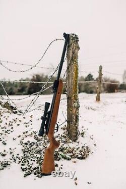 Umarex Emerge. Carabine à air comprimé à canon cassant de calibre .22, avec crosse en bois, mallette et munitions.