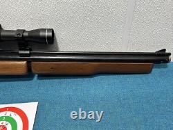 VTG 1997 Benjamin (Crosman) Blue Streak C9A 5mm. Carabine à air comprimé de calibre 20.