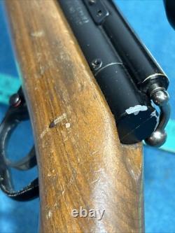 VTG 1997 Benjamin (Crosman) Blue Streak C9A 5mm. Carabine à air comprimé de calibre 20.